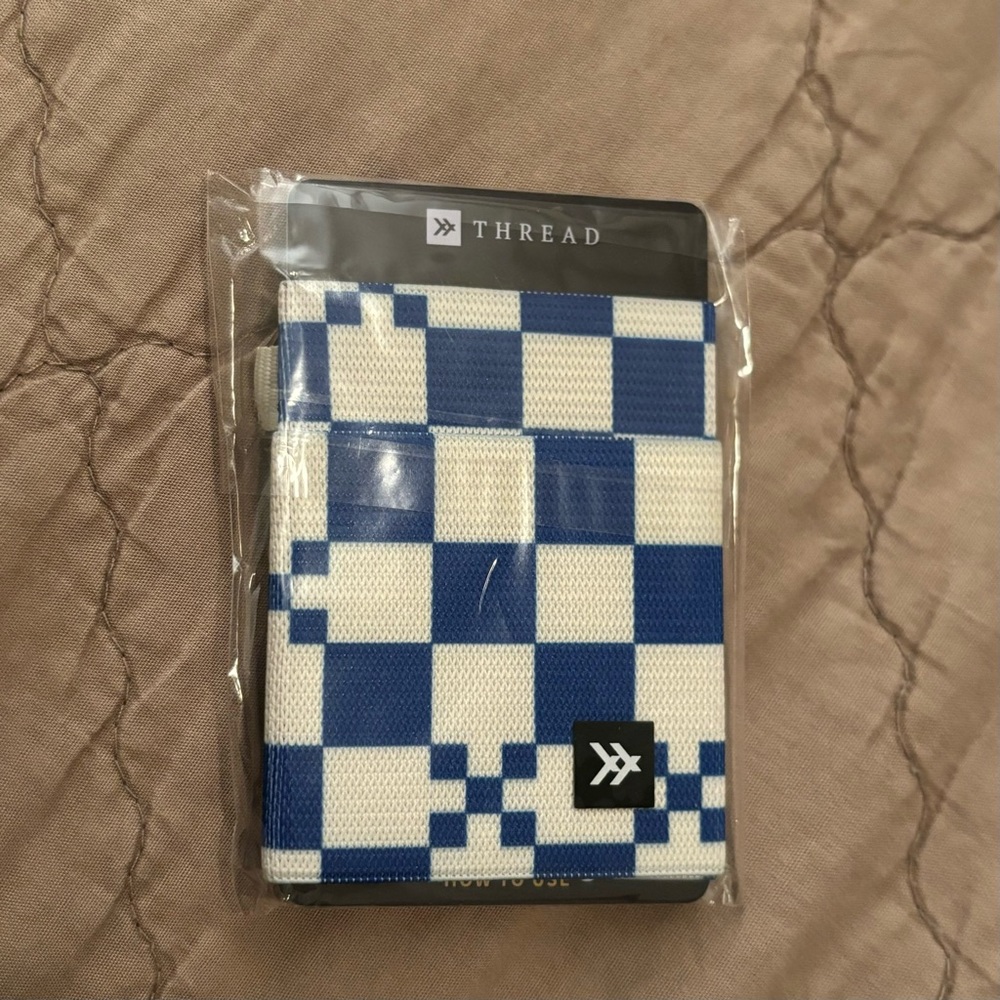 Thread Wallets Elastic Wallet